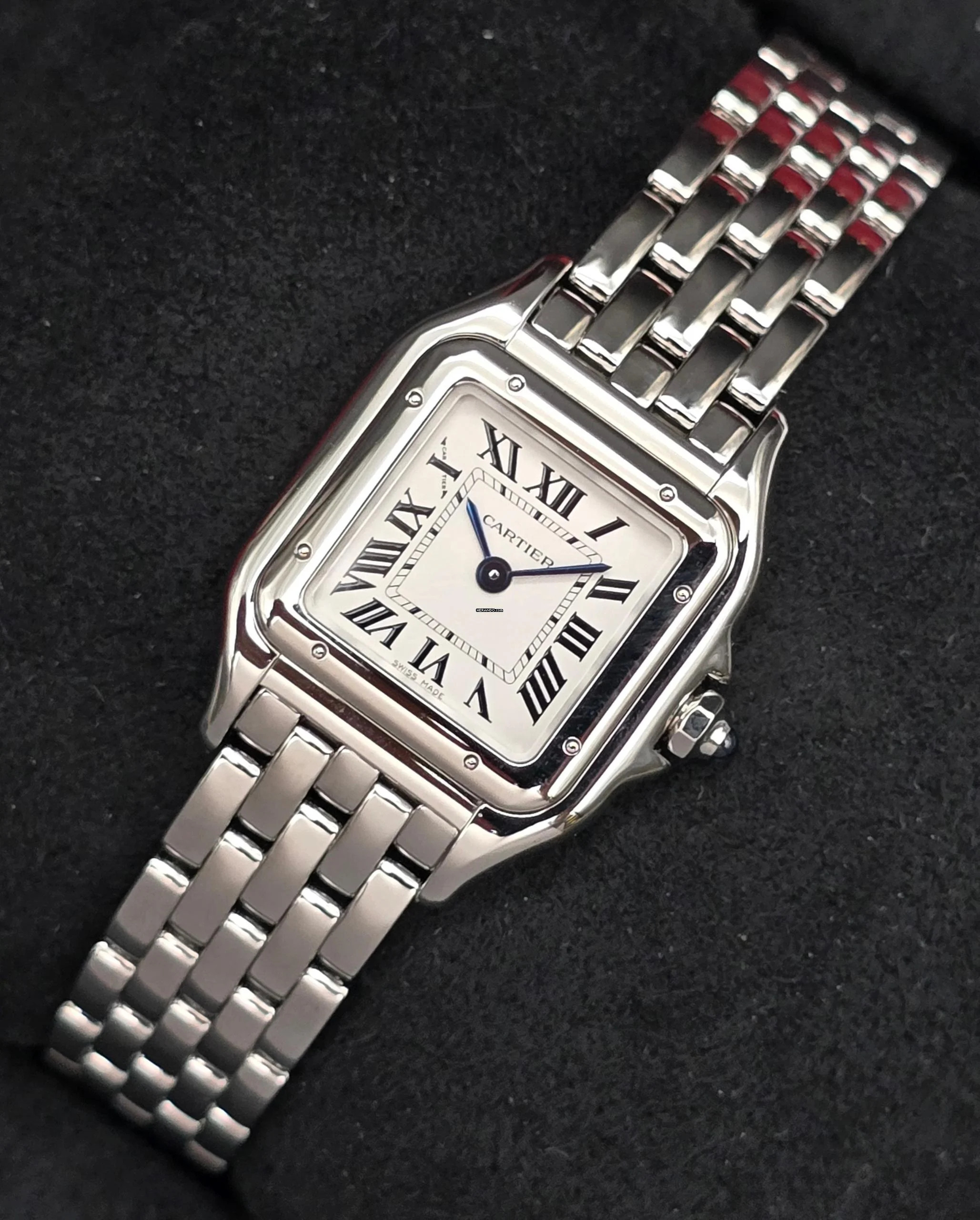 Cartier Panthère 'Small' WSPN0013 - Silver dial - Quartz Unworn/New Condition Full Set 12/2025