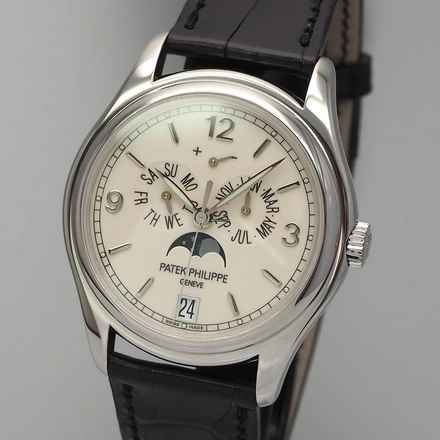  Patek Philippe Annual Calendar WhiteGold 18k/750 Ref. 5146G Box+Papiere 2005 </h1> 