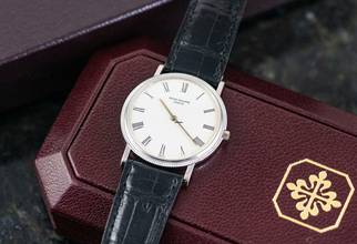 Thumbnail von Patek Philippe Calatrava 3520/00D | rare Japan delivery | Whitegold | Full Set 1979 </h1>