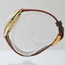 Thumbnail von Rolex Oyster Perpetual 34 6085 Bubbleback Explorer radium dial yellow gold 10KT 1951’s </h1>