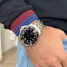 Thumbnail von Omega Seamaster Diver 300 M “James Bond 007” Limited Edition Full Set 2008’s </h1>