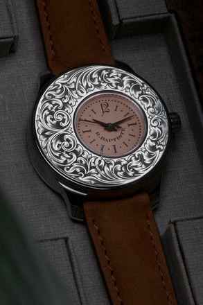  RBaptiste Audace 34mm handcrafting with Gold Inlay verschiedene Motive jedes ein Unikat 