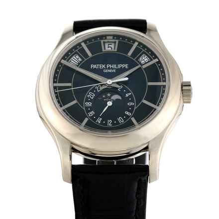  Patek Philippe Annual Calendar Blue Dial Ref.5205G-013 </h1> 