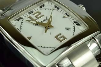 Thumbnail von Chopard Two O Ten Edelstahl Damenuhr Datum Saphirglas </h1>