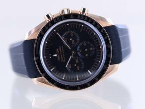 Thumbnail von Omega Speedmaster Professional Moonwatch Chronograph 18K Sedna Gold 42 B+P Cal 3861 black Dial </h1>