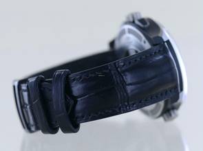 Thumbnail von Amvox5 Aston Martin World Timer Chronograph Limited 300 pieces Keramik Black B+P