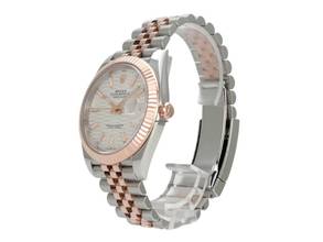 Thumbnail von Rolex Datejust 41 Edelstahl Everose-Gold Ref. 126331 Silber Riffelmuster Jubile-Band