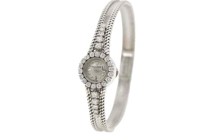  Jaeger-LeCoultre Classic Vintage Cocktail Watch 18K Gold Diamonds 