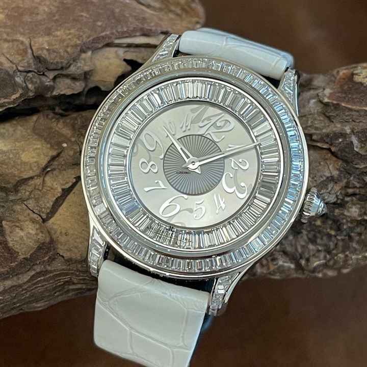  Jaeger-LeCoultre Master Control Master Control Twinkling Diamond LTD. - FULLSET - Ref. Q1203402 </h1> 