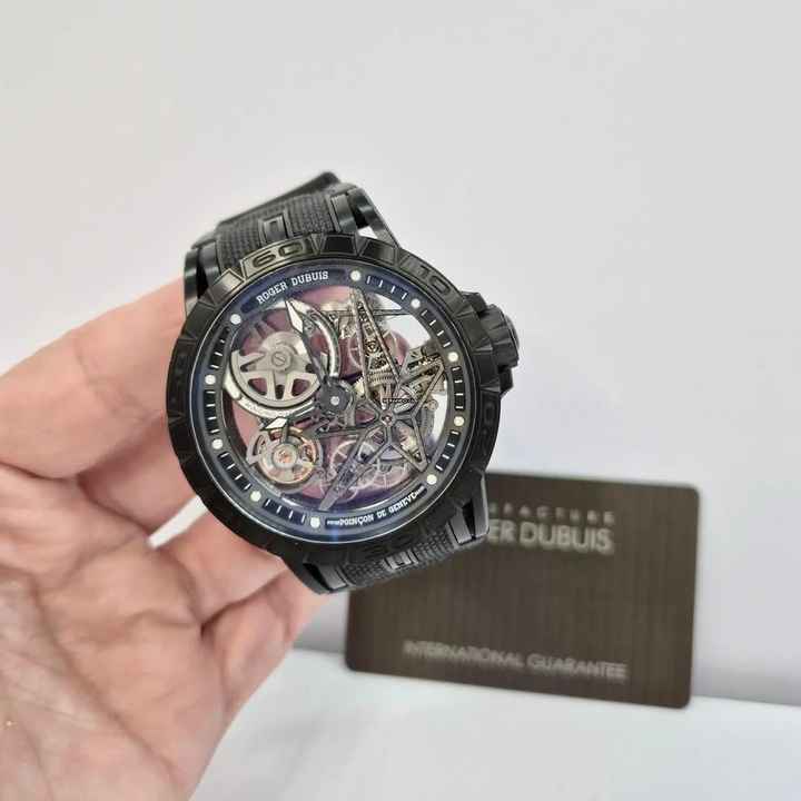  Roger Dubuis Excalibur Spider Pirelli 45mm Automático 