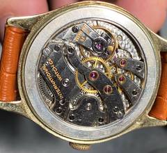 Thumbnail von IWC Early Vintage Solid Gold Restored Black Dial 35mm cal 83 dating 1938 </h1>