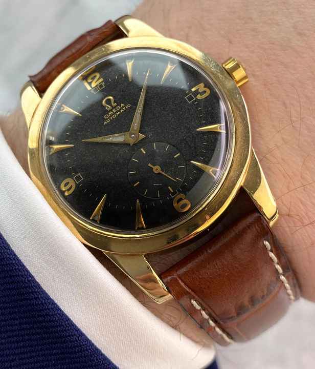  Omega Bumper Serviced 36mm Jumbo Vintage Automatic Automatik 2494 Bumper Black Dial 2657 