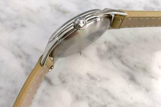 Thumbnail von Omega Classic Unrestored Black Gilt Dial Vintage Serviced 2608