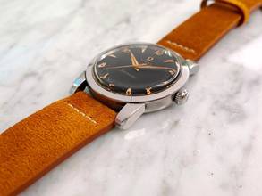 Thumbnail von Omega Seamaster Vintage Handwinding black restored dial 2759 Beefy Lugs - Calatrava Case 2759