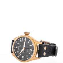 Thumbnail von IWC Große Fliegeruhr Big Pilot 43 Bronze Mr Porter Limited Edition IW329703 NEW 2025 Full Set Unworn