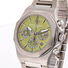 Thumbnail von Girard Perregaux Laureato 42 Chronograph Titanium Aston Martin Edition 81020-21-3398-1CM NEW 2025