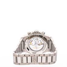 Thumbnail von Girard Perregaux Laureato 42 Chronograph Titanium Aston Martin Edition 81020-21-3398-1CM NEW 2025