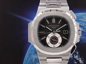 Thumbnail von Patek Philippe Nautilus 5980/1a Rare Black Dial - 2010