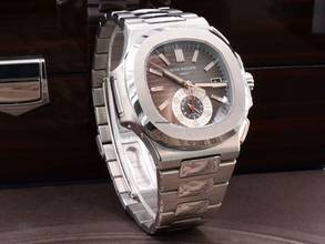 Thumbnail von Patek Philippe Nautilus 5980/1a Rare Black Dial - 2010