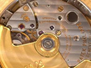 Thumbnail von Patek Philippe Nautilus Super Rare Tiffany Geneva Seal Full Set Like New