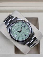 Thumbnail von Rolex Oyster Perpetual 41mm 134300 Pistachio dial Like New Condition Full Set 6-2025