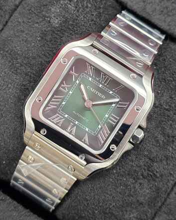  Cartier Santos de Cartier WSSA0061 - Medium - Green Dial Unworn/New Condition - Full Set 11/2025 