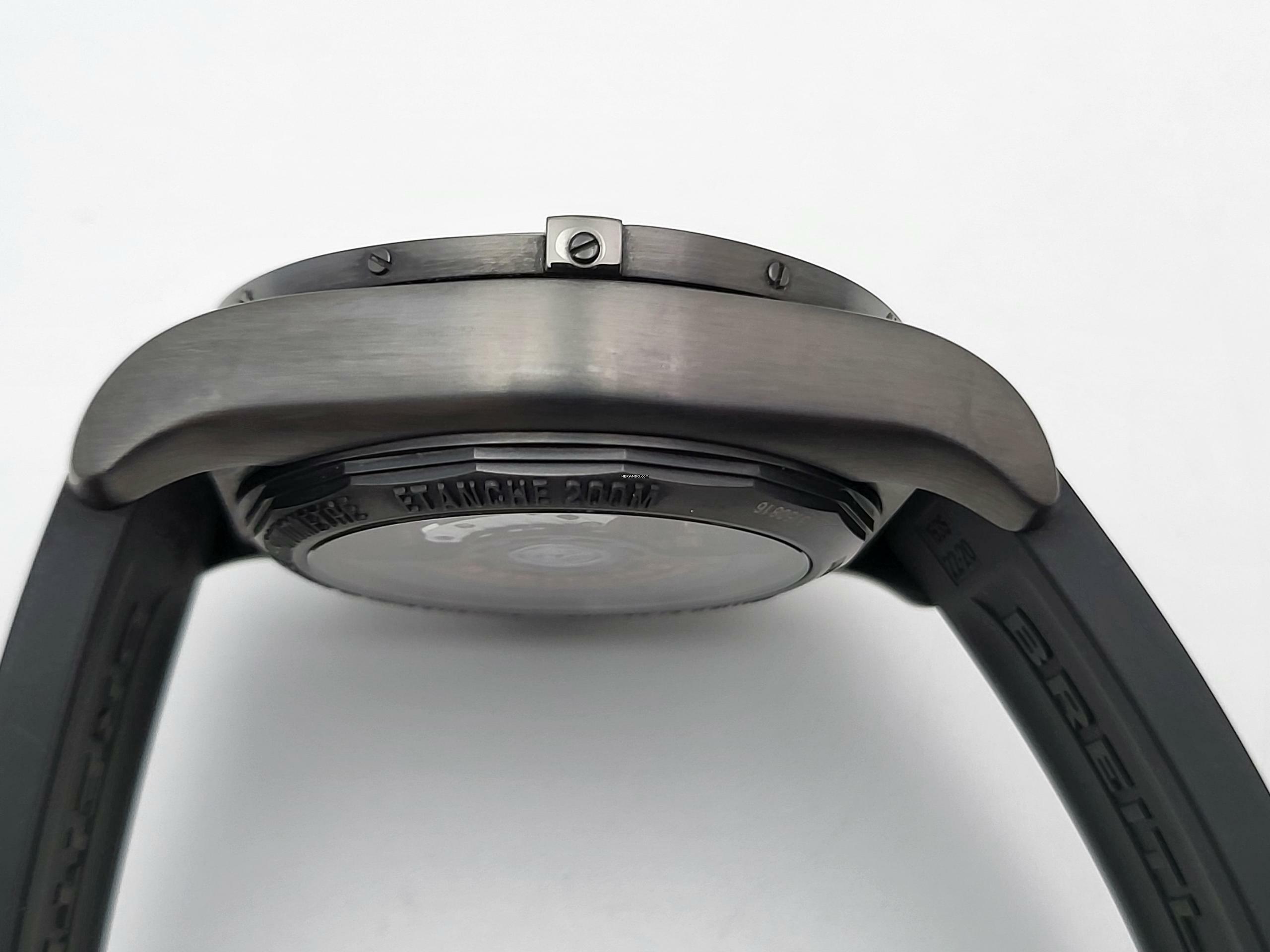 Thumbnail von Breitling Chronomat 44 Raven Black </h1>