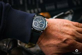 Thumbnail von Benzinger GAP 2 Midnight Blue mit eigenem Manufakturkaliber handguillochiert mit Keramikeinlagen