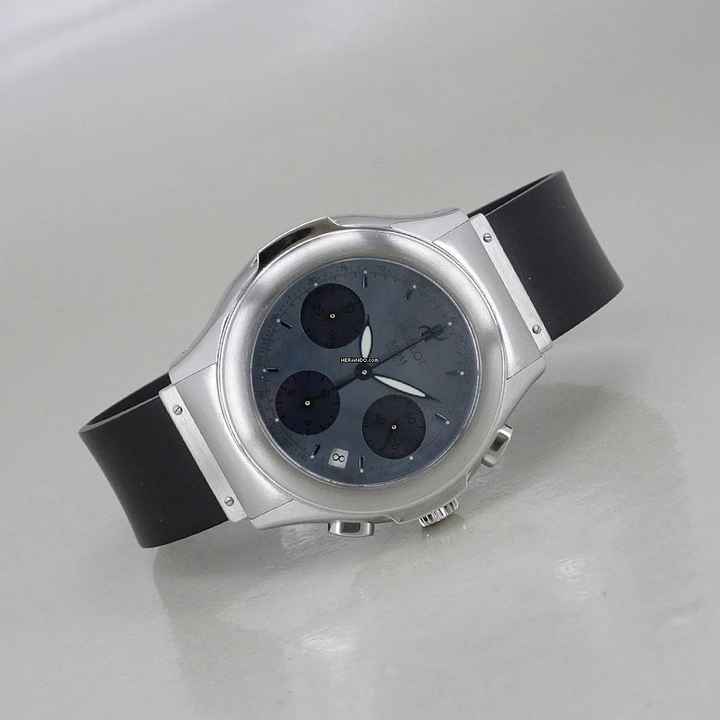  Hublot Elegant MDM Chronograph Automatic Ø 40 mm MOP dial blue Full Set Top Zustand </h1> 