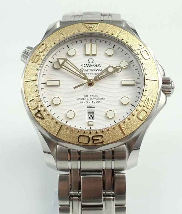  Omega Seamaster Diver 300 M Paris 2024 