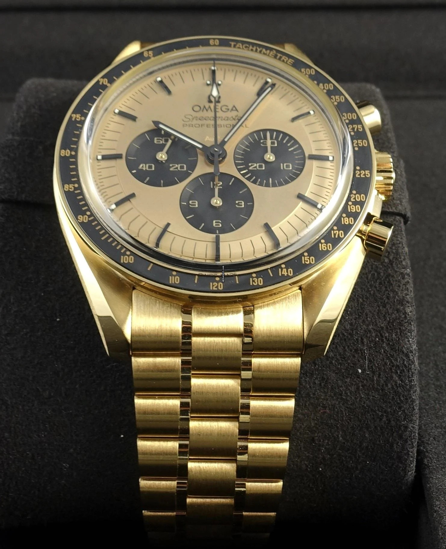  Omega Speedmaster Professional Moonwatch Moonshine Gold 310.60.42.50.99.002 