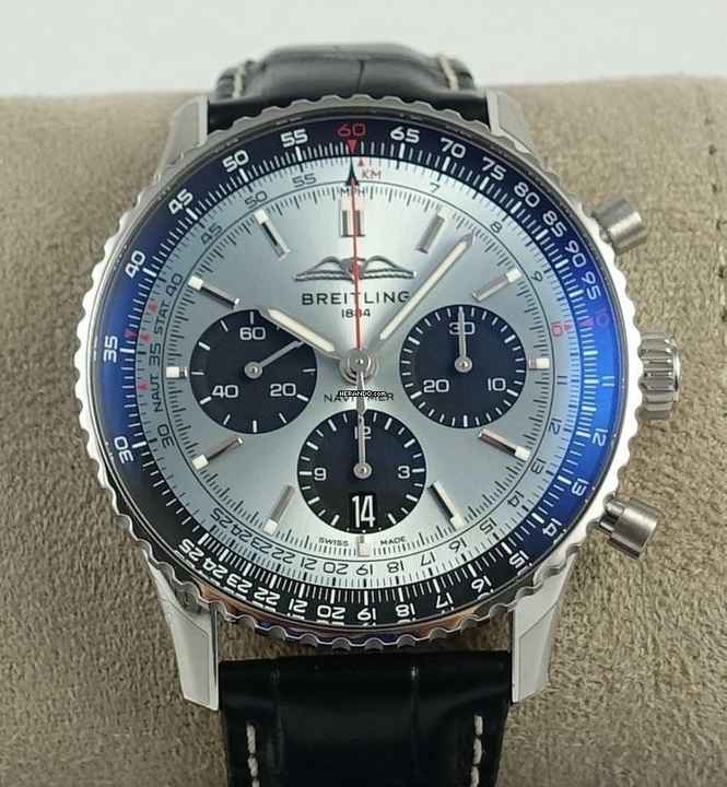  Breitling Navitimer 1 B01 Chronograph 43 Ice Blue 