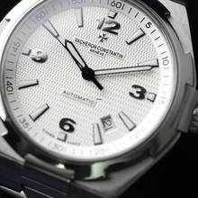 Thumbnail von Vacheron Constantin Overseas 47040 White Dial </h1>