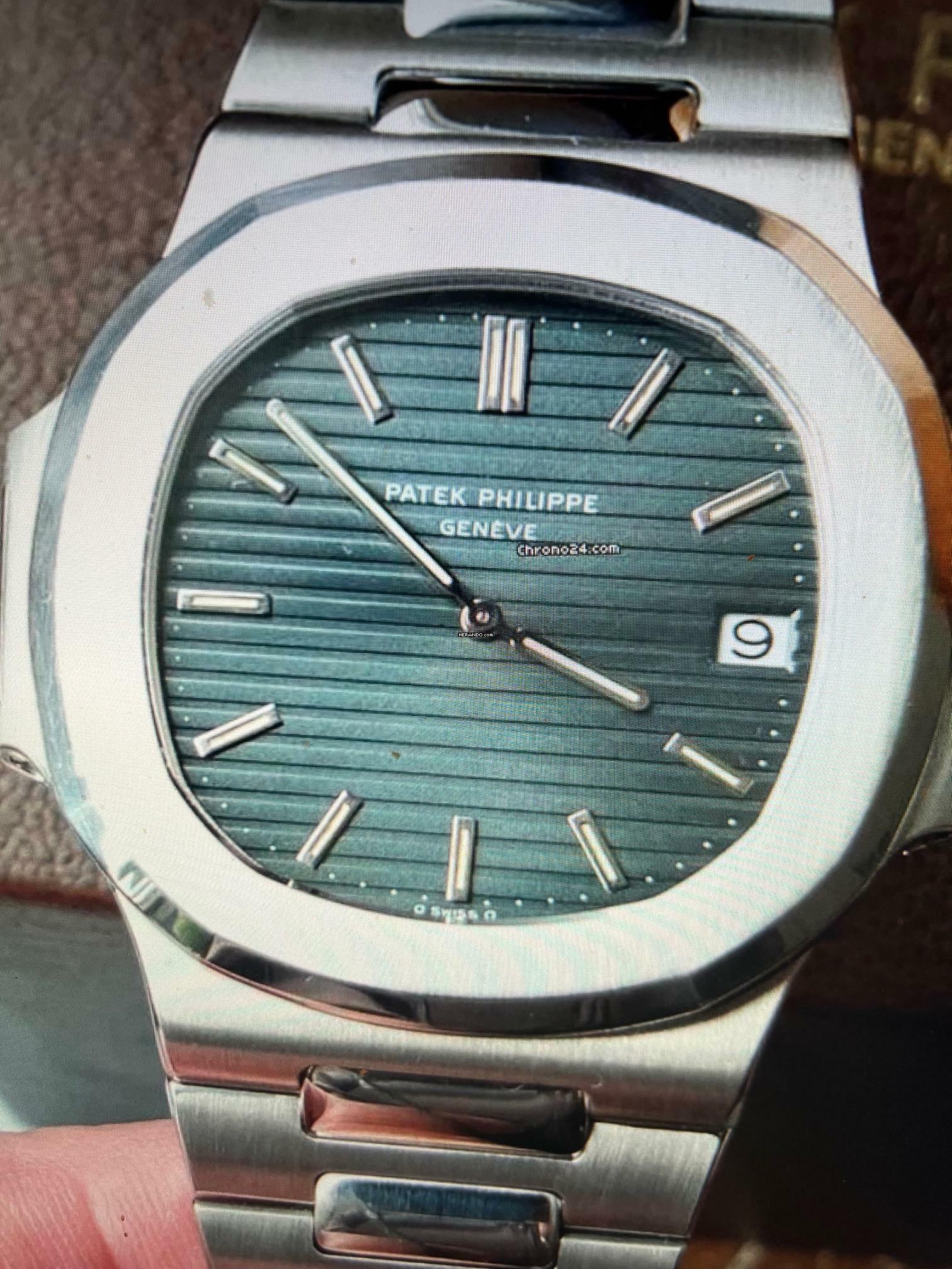 Patek Philippe Nautilus 3700/11 Nautilus Sigma Blue-Green Dial Bj. 1983 Korkbox + Archive Extract-New Service