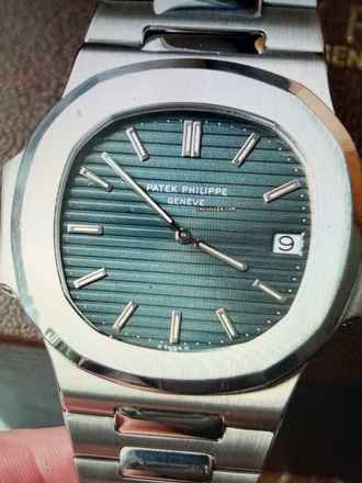  Patek Philippe Nautilus 3700/11 Nautilus Sigma Blue-Green Dial Bj. 1983 Korkbox + Archive Extract-New Service  