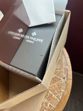 Thumbnail von Patek Philippe Nautilus Blue Ref Nr 5980/1AR-001-Single Sealed-Deutsch-Anonym-08/2021 Sofort