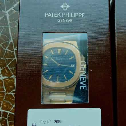  Patek Philippe Nautilus 3700/1 Nautilus GÜBELIN 18k Gelbgold Erstbesitz Full Set double GENEVE Sealed </h1> 