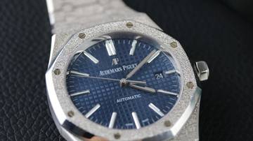 Thumbnail von Audemars Piguet Royal Oak Frosted - Blue Dial - like New - Fullset - 2017