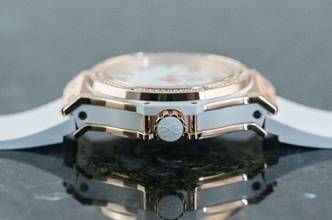 Thumbnail von Hublot Big Bang 38 mm Diamond | 361.PE.2010.RW.1104 | Full Set 2018 | Hublot Service 2025