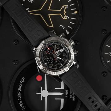  Breitling Super Avenger II A13371 