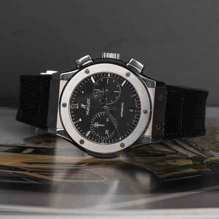  Hublot Classic Fusion Chronograph 541.NX.1171.LR 