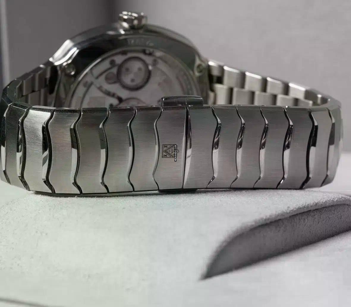 Thumbnail von H.Moser & Cie. Streamliner Centre Seconds