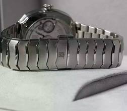 Thumbnail von H.Moser & Cie. Streamliner Centre Seconds