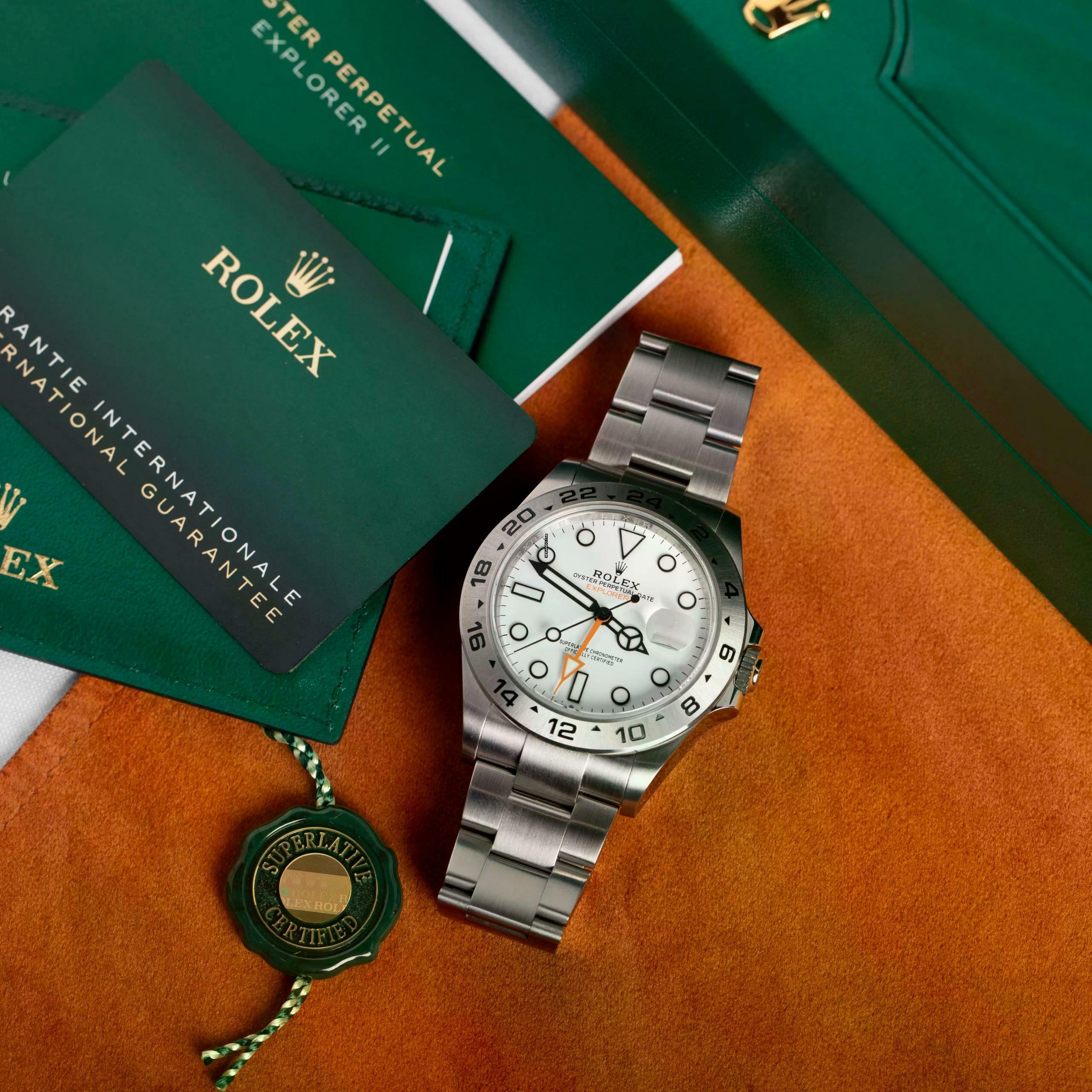  Rolex Explorer II 226570 