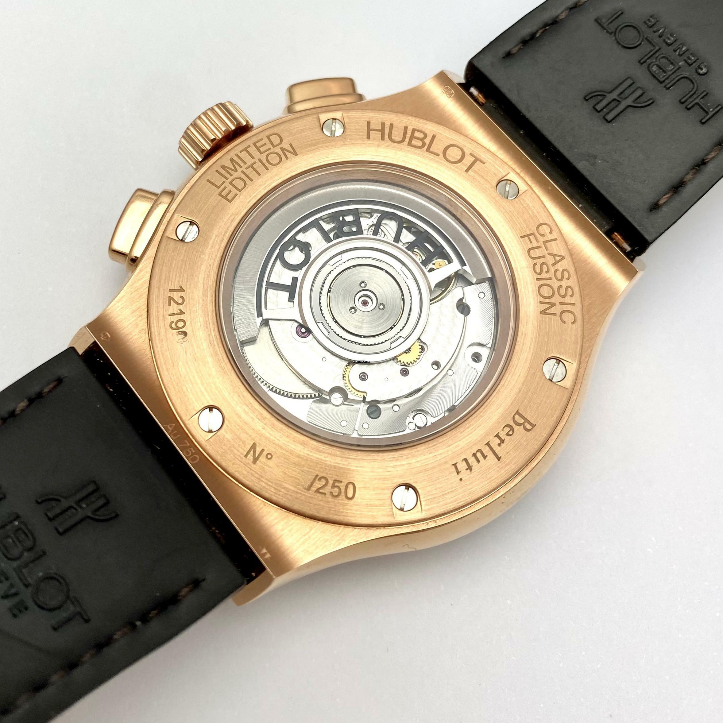 Thumbnail von Hublot Classic Fusion Chronograph Berluti Scritto King Gold Classic </h1>