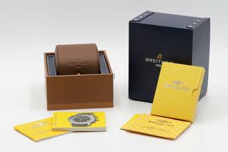 Thumbnail von Breitling Montbrillant Navitimer Montbrillant Chronograph Limitiert 18K Weissgold Ref J35330