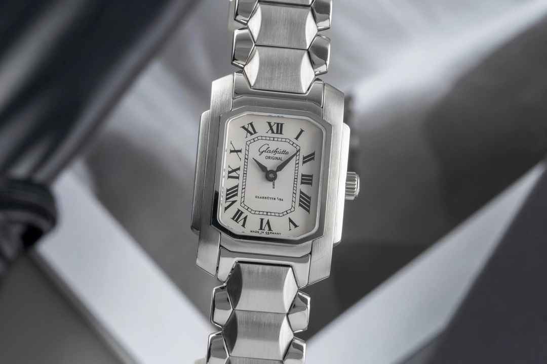  Glashütte Original Lady Karreé Handaufzug Stahl Ref. 21-01-01-01-04  