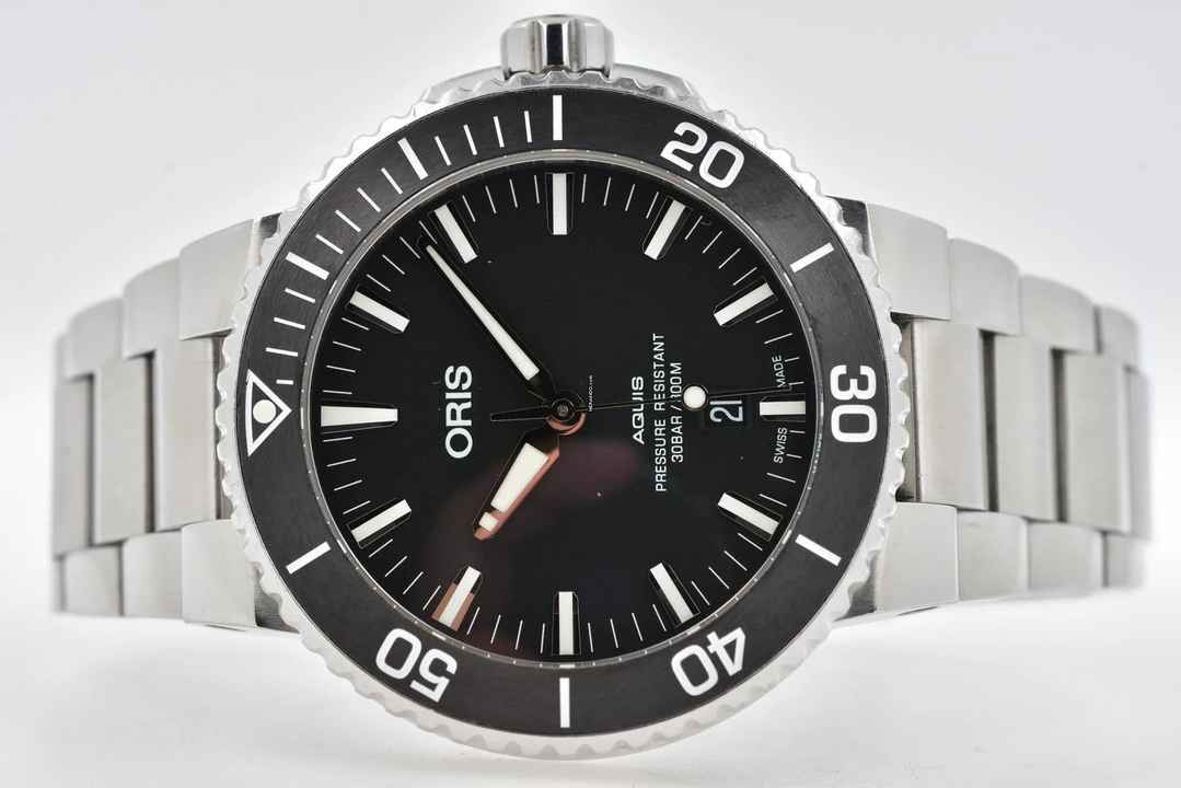  Oris Aquis Date 01 733 7730 4154 Black Dial </h1> 