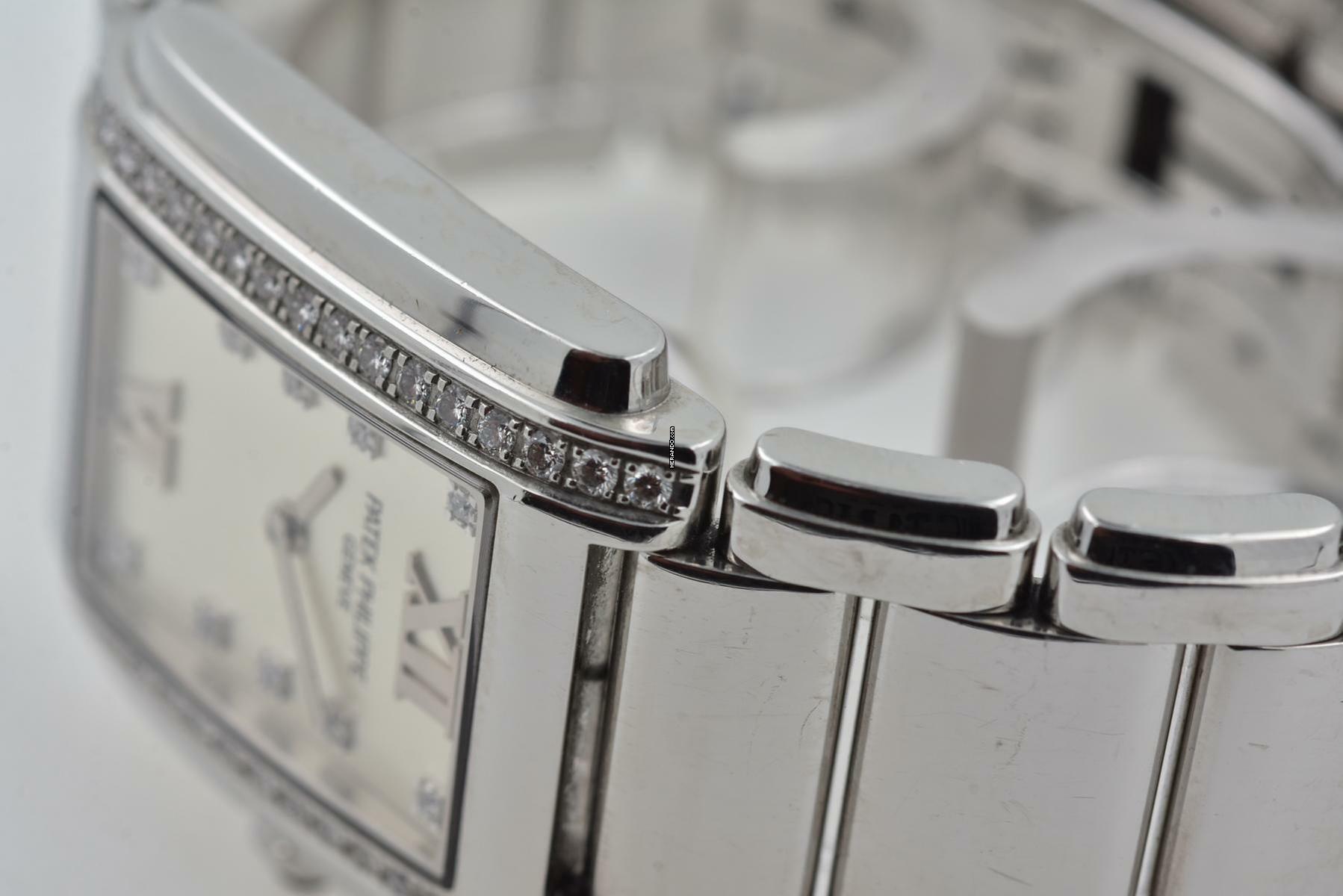 Thumbnail von Patek Philippe Twenty~4 24 4910/010 Diamond Dial Diamond Bezel Box