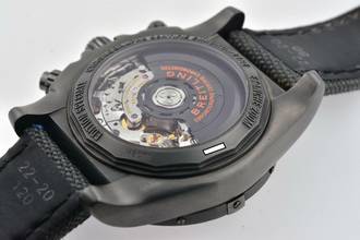 Thumbnail von Breitling Chronomat 44 Raven Chronograph Blacksteel Raven MB0111C2